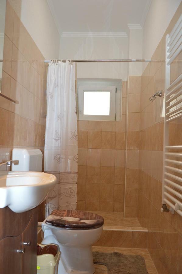 Varga Apartman Heviz Exterior photo
